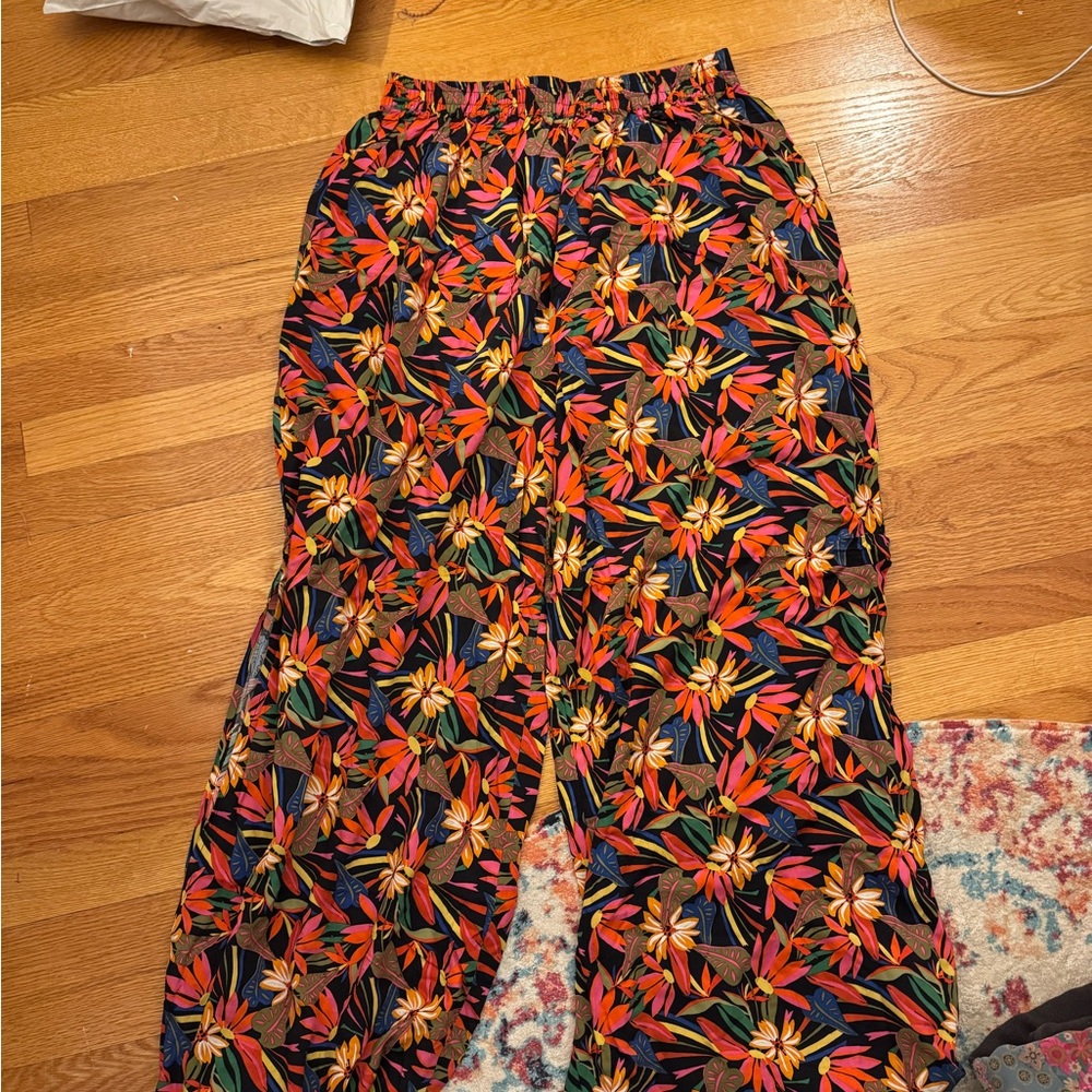 Floral Wide-Leg Women's Pants - Black Multi